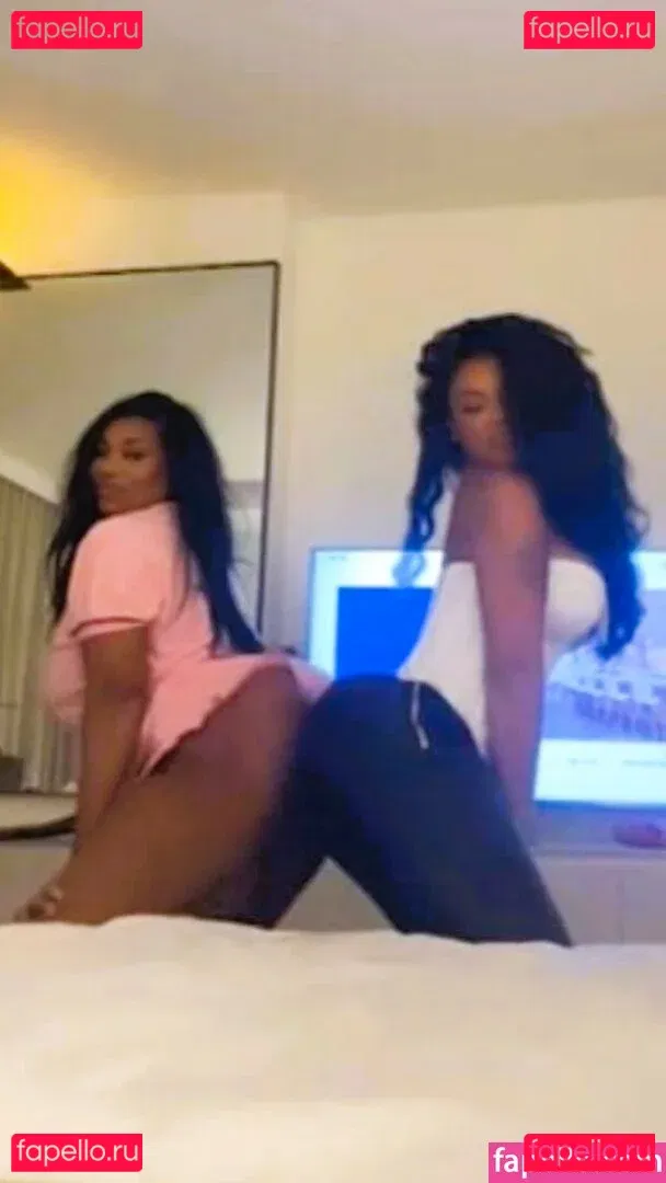 Chinesekitty Onlyfans Photo Gallery 