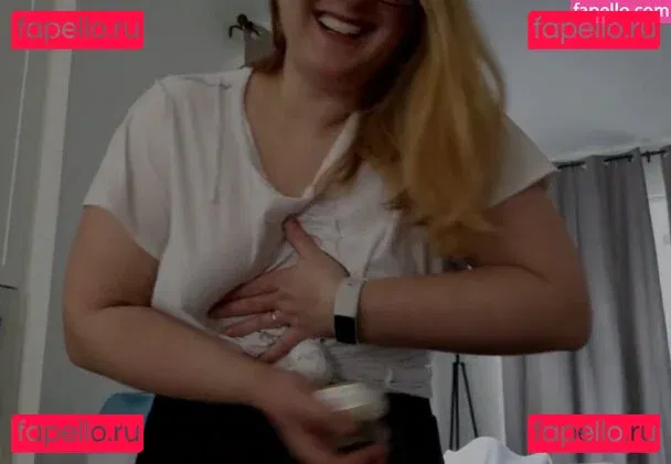 ASMR Alysaa Onlyfans Photo Gallery 