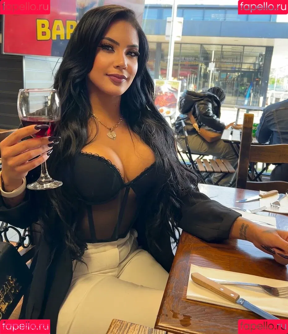 Ianka Reis Onlyfans Photo Gallery 