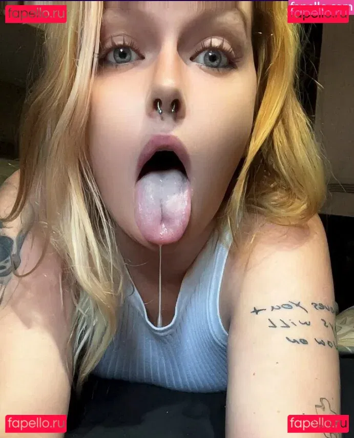 Swallowed Onlyfans Photo Gallery 