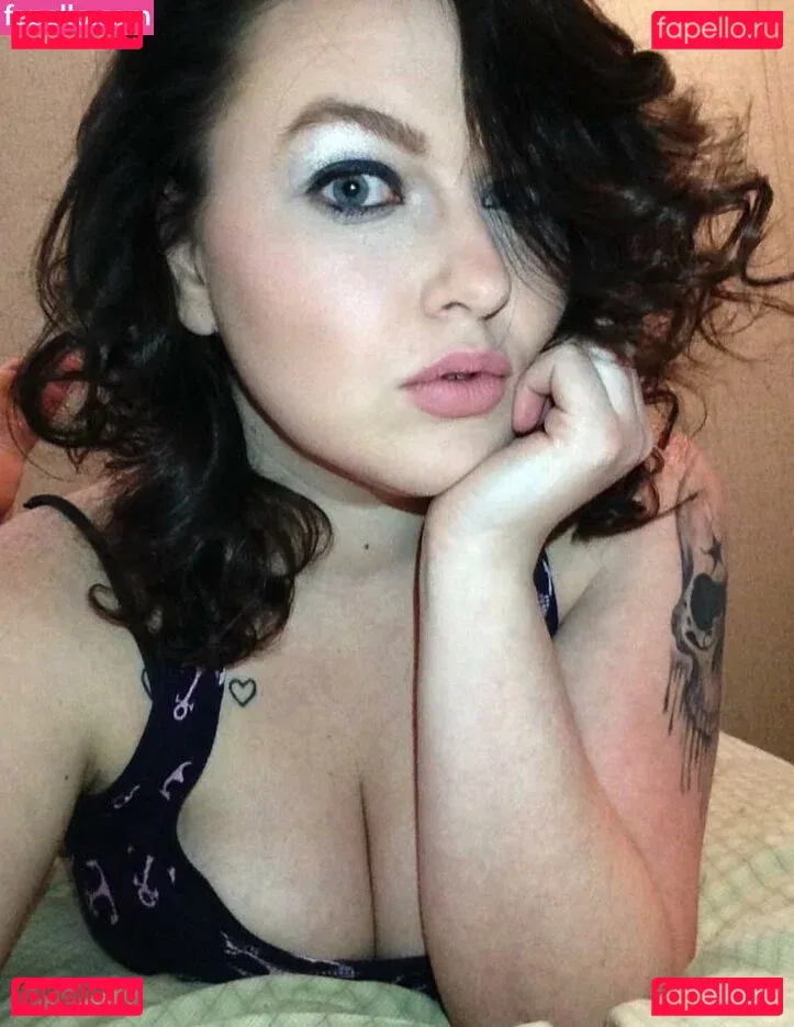 Swallowed Onlyfans Photo Gallery 