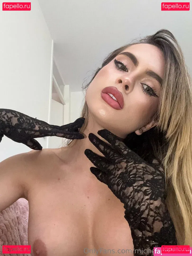 Michell Leon Onlyfans Photo Gallery 