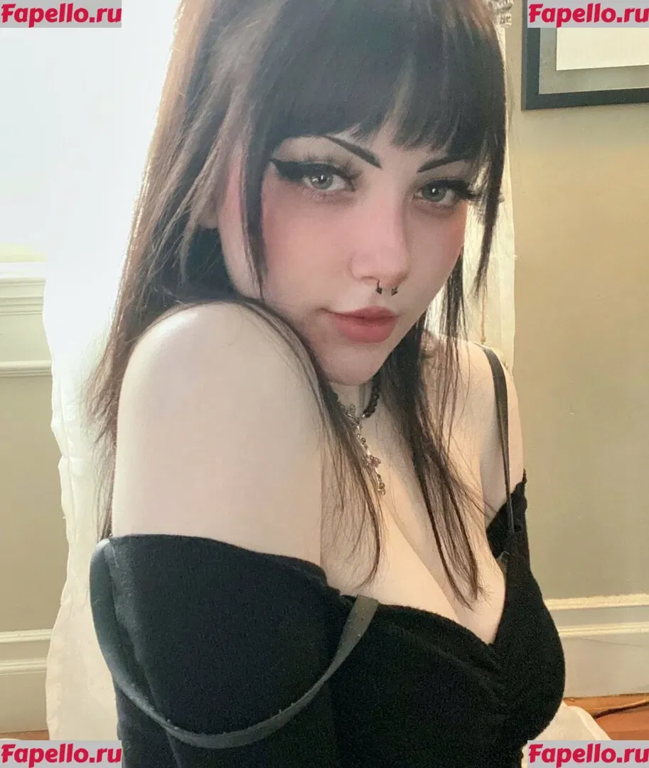 elliechii Onlyfans Photo Gallery 