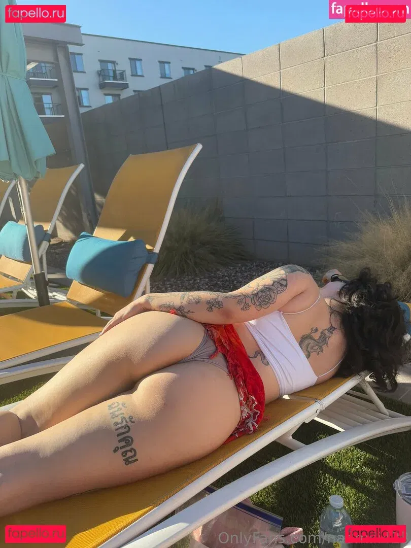 naomiii423 Onlyfans Photo Gallery 