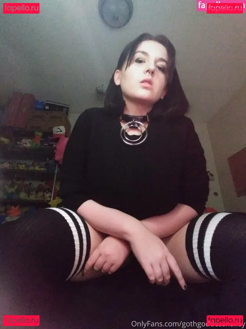 gothgoddesshailey Onlyfans Photo Gallery 