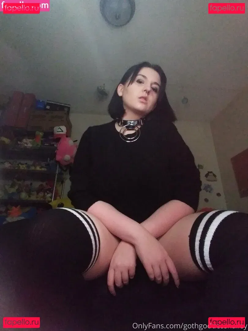 gothgoddesshailey Onlyfans Photo Gallery 