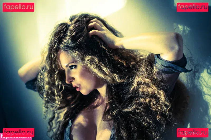 Emily Jezebelle Hamilton Onlyfans Photo Gallery 