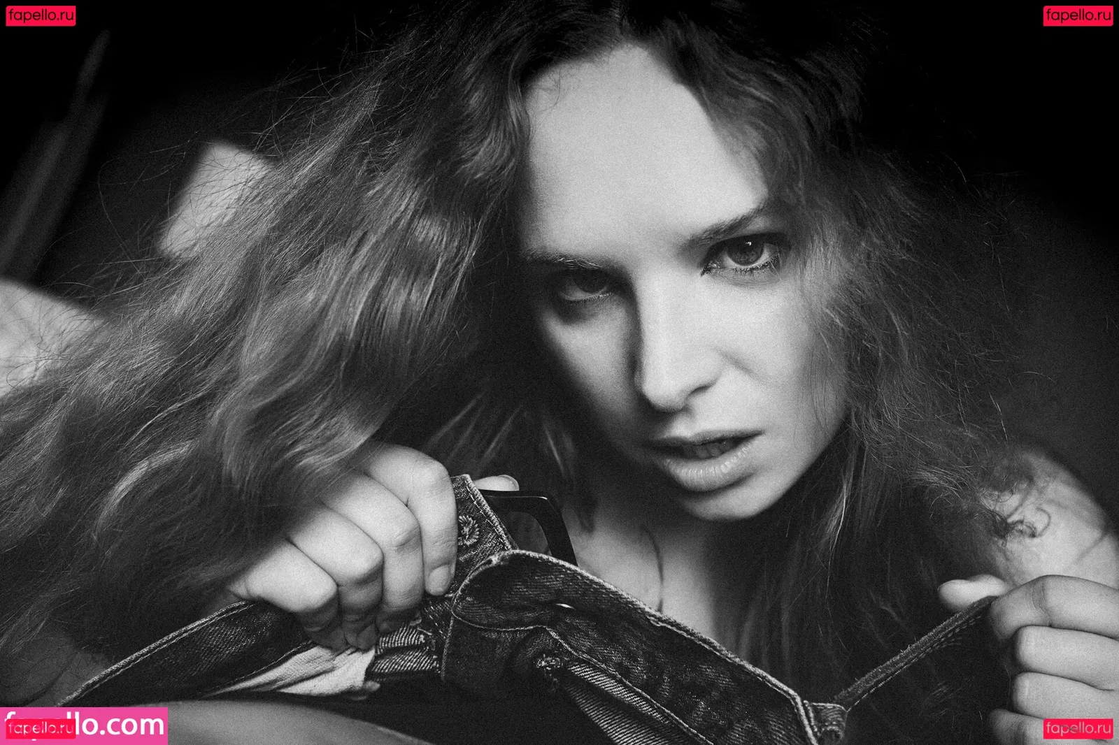 Emily Jezebelle Hamilton Onlyfans Photo Gallery 