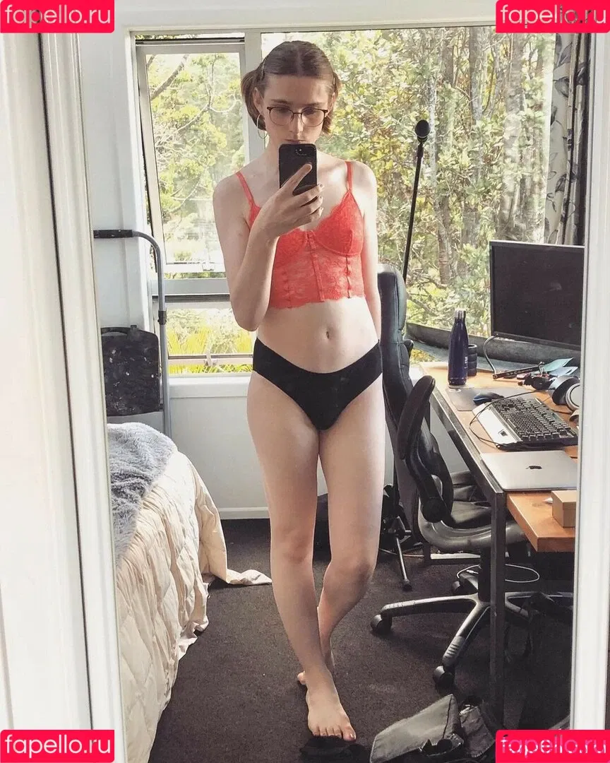 Alice In Wonder1and Onlyfans Photo Gallery 