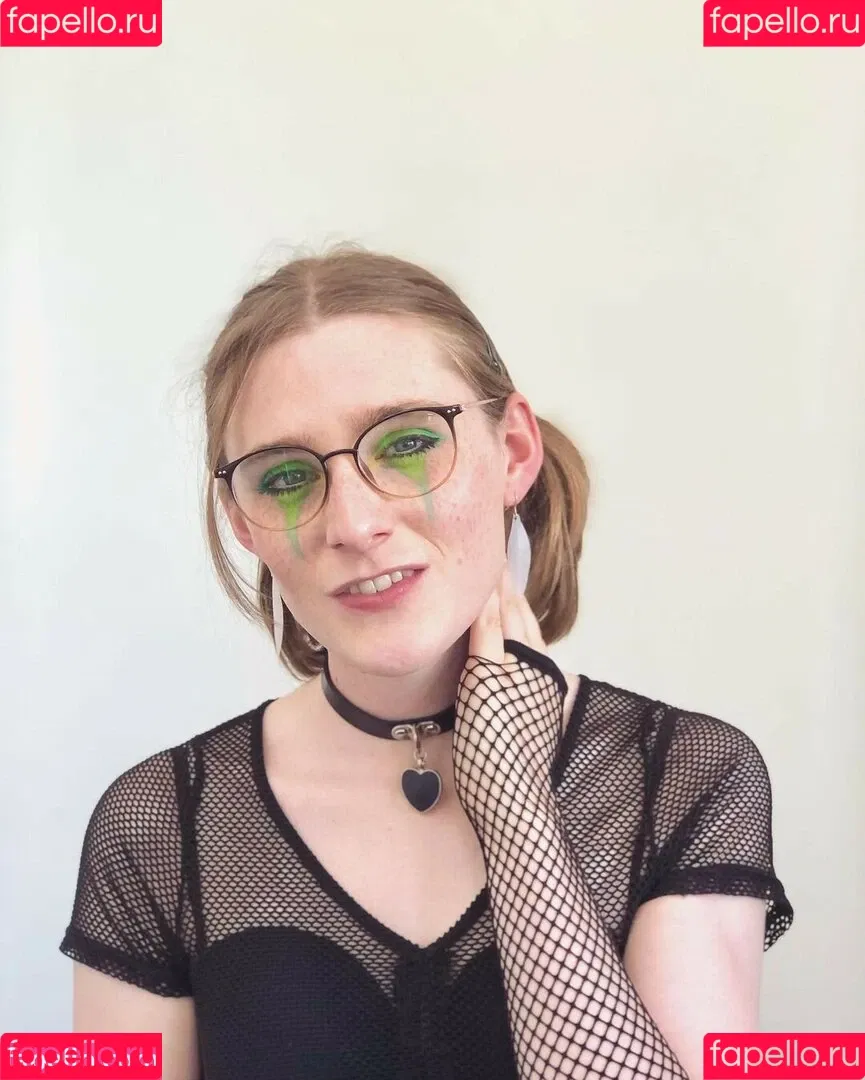 Alice In Wonder1and Onlyfans Photo Gallery 