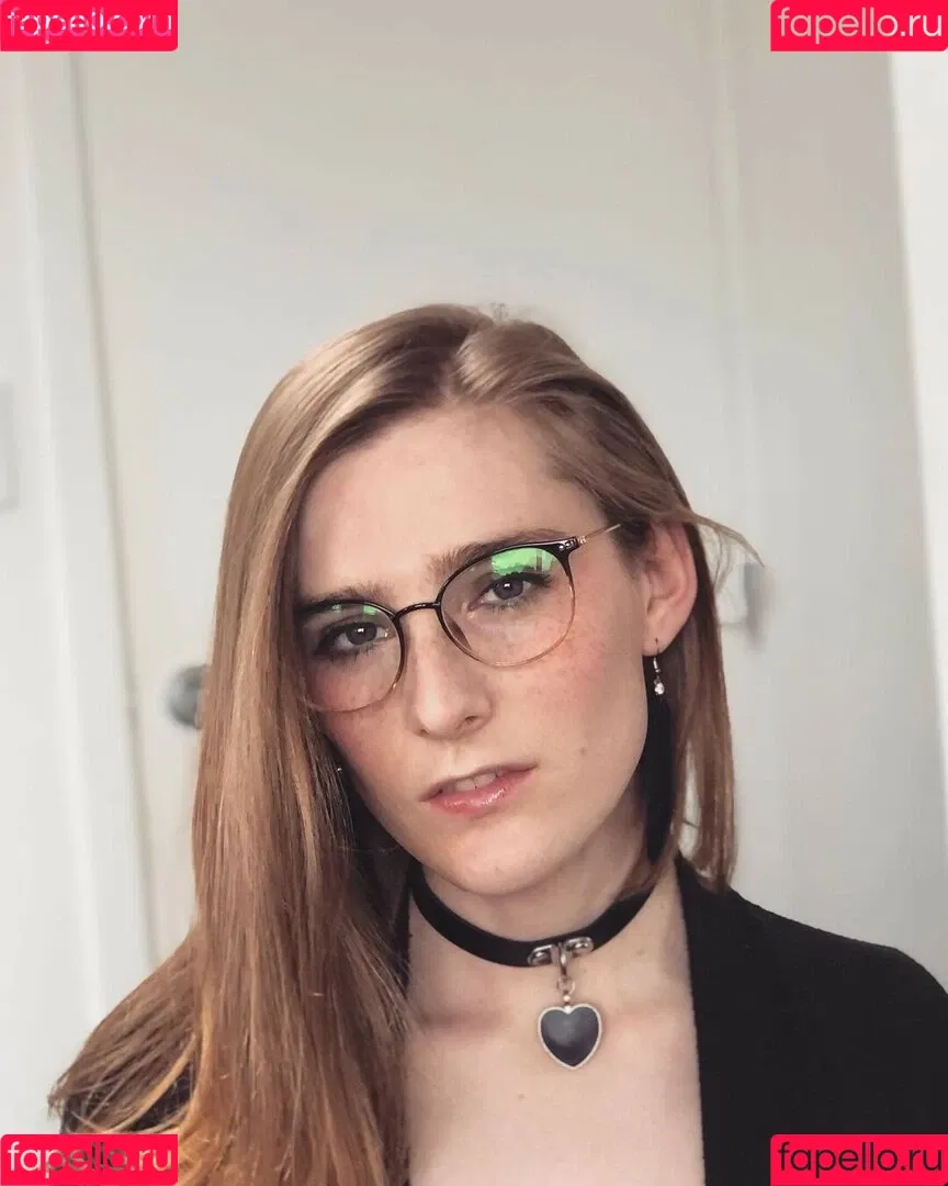 Alice In Wonder1and Onlyfans Photo Gallery 