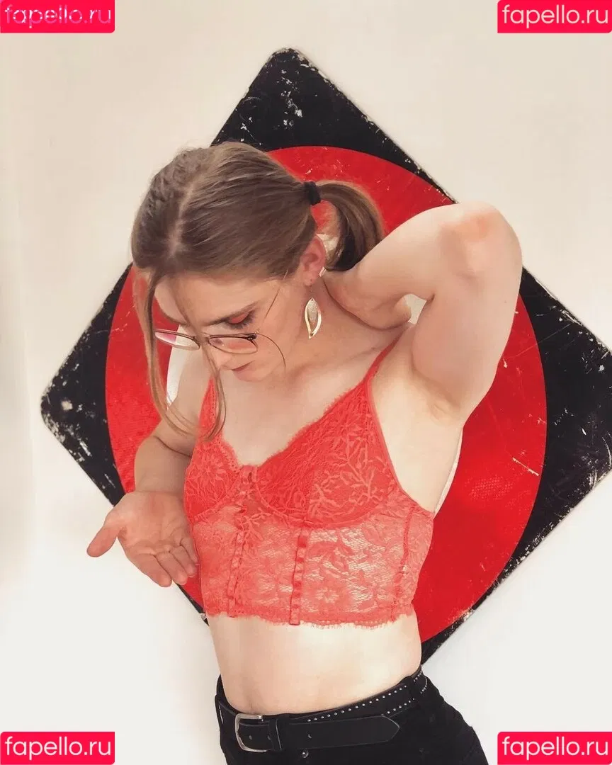 Alice In Wonder1and Onlyfans Photo Gallery 