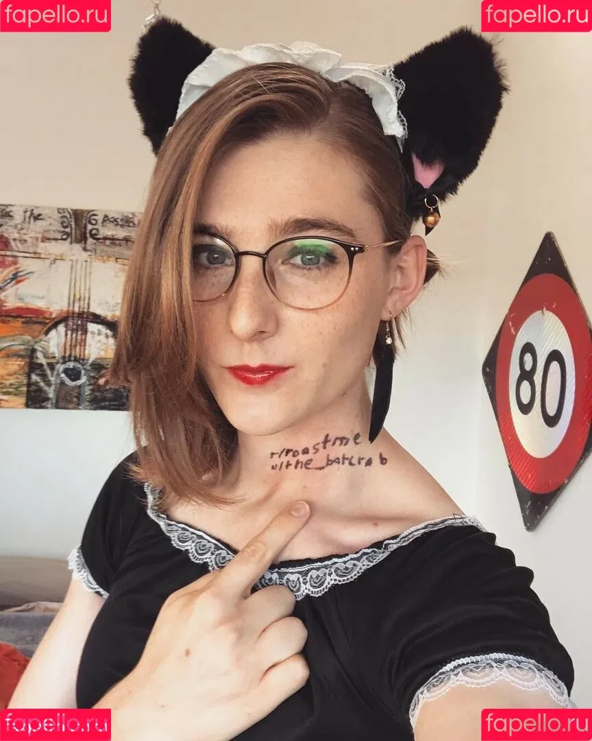 Alice In Wonder1and Onlyfans Photo Gallery 