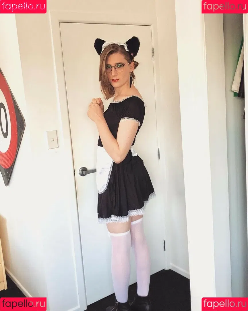 Alice In Wonder1and Onlyfans Photo Gallery 