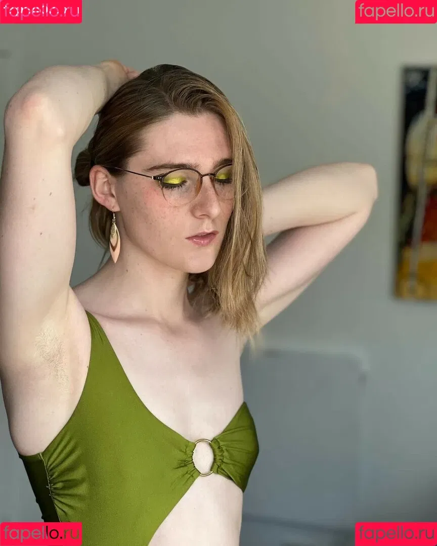 Alice In Wonder1and Onlyfans Photo Gallery 