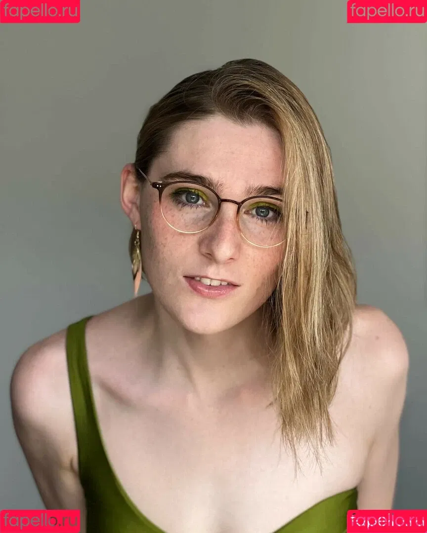Alice In Wonder1and Onlyfans Photo Gallery 