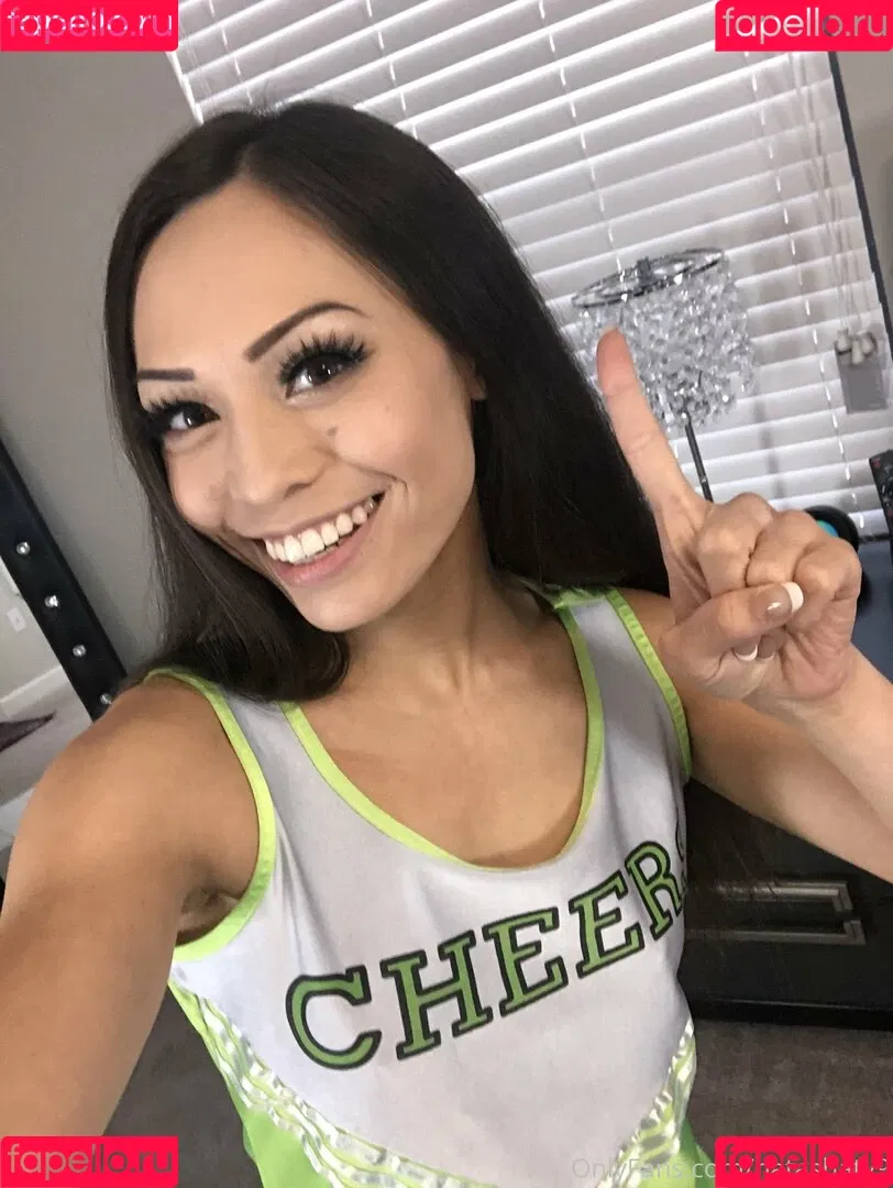 natashaty9 Onlyfans Photo Gallery 