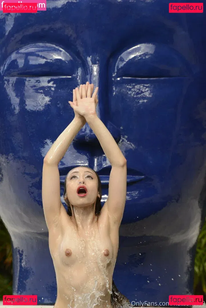 natashaty9 Onlyfans Photo Gallery 