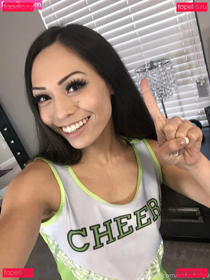 natashaty9 Onlyfans Photo Gallery 