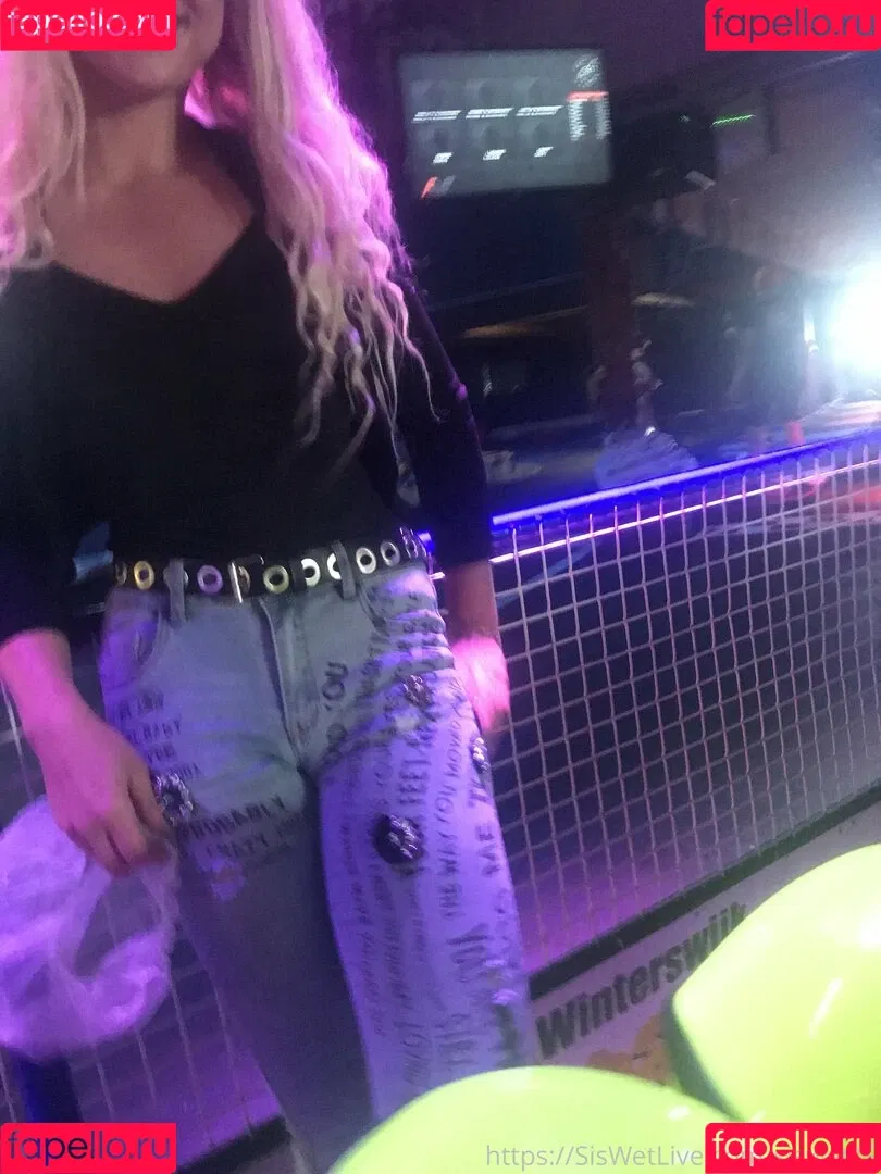siswetlive Onlyfans Photo Gallery 