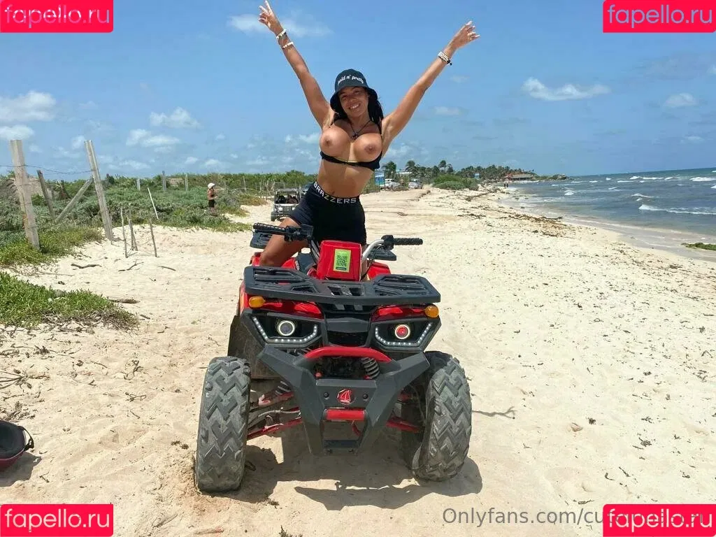 cutelunastar Onlyfans Photo Gallery 
