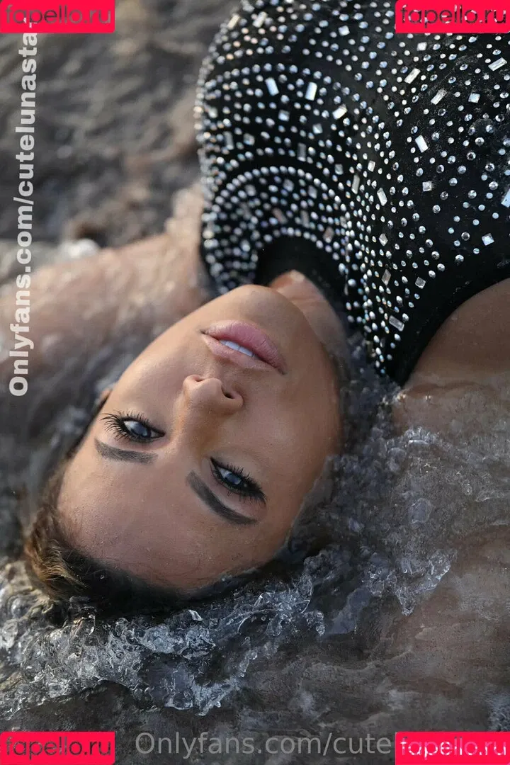 cutelunastar Onlyfans Photo Gallery 