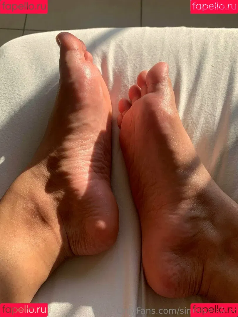 Simplyelsfeet Onlyfans Photo Gallery 