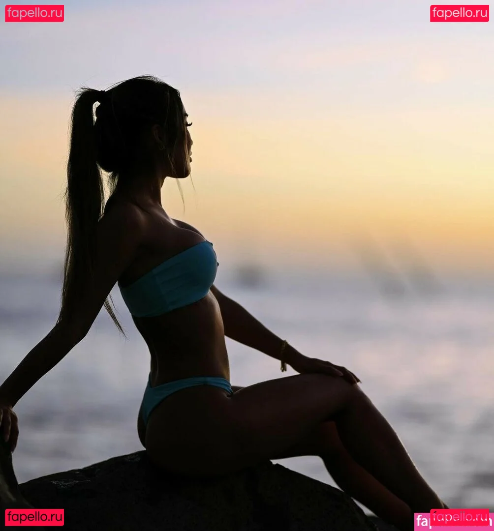 mikoqiqi_ Onlyfans Photo Gallery 