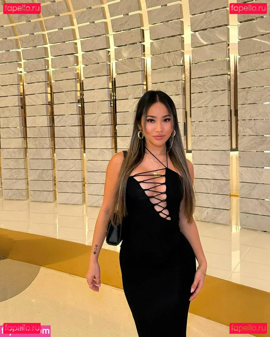 mikoqiqi_ Onlyfans Photo Gallery 