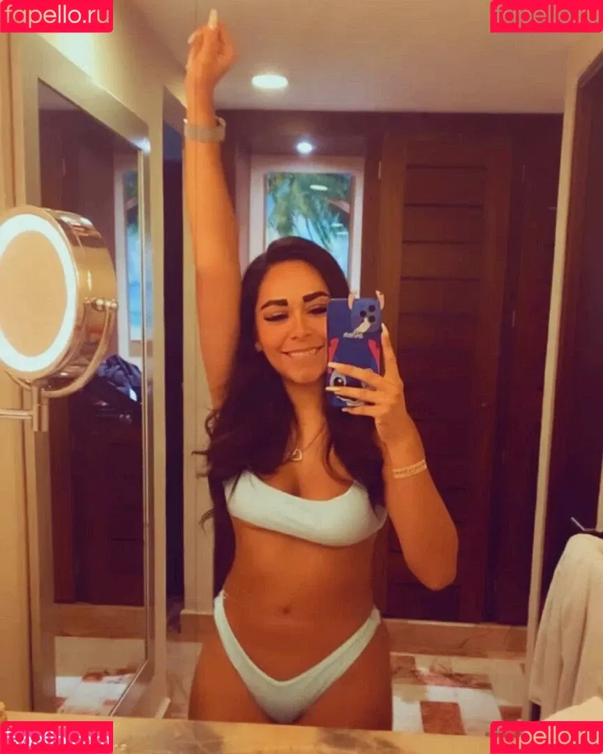 Julieta De Santos Onlyfans Photo Gallery 