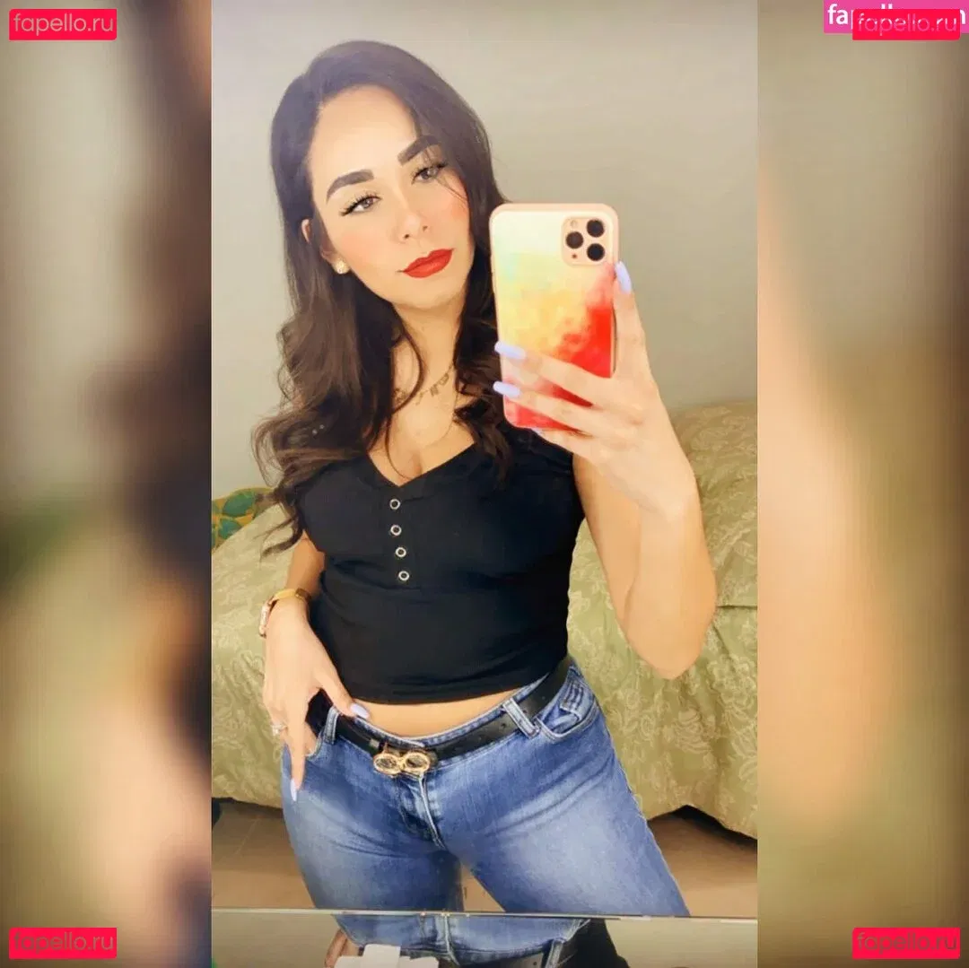 Julieta De Santos Onlyfans Photo Gallery 