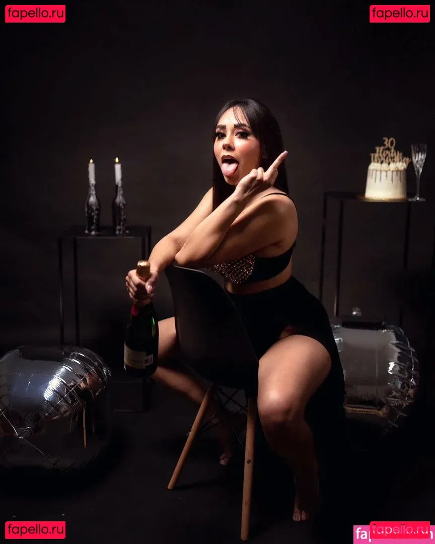 Julieta De Santos Onlyfans Photo Gallery 