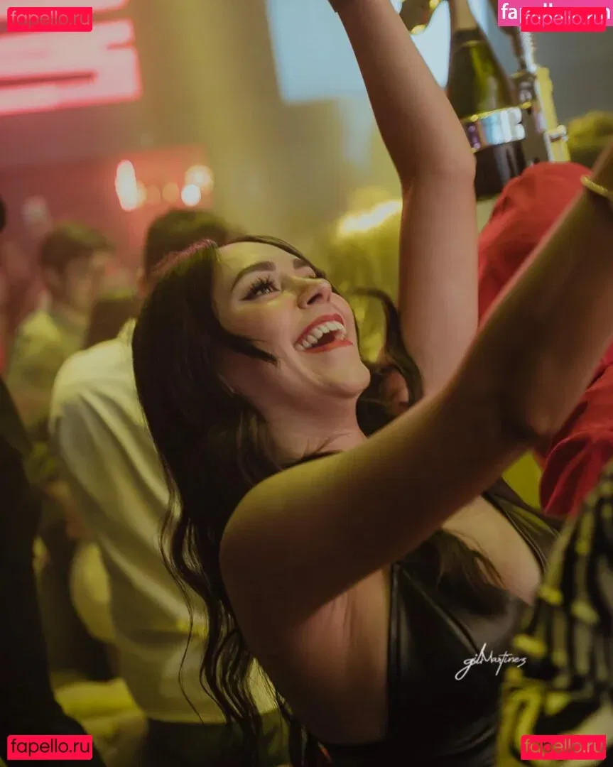 Julieta De Santos Onlyfans Photo Gallery 