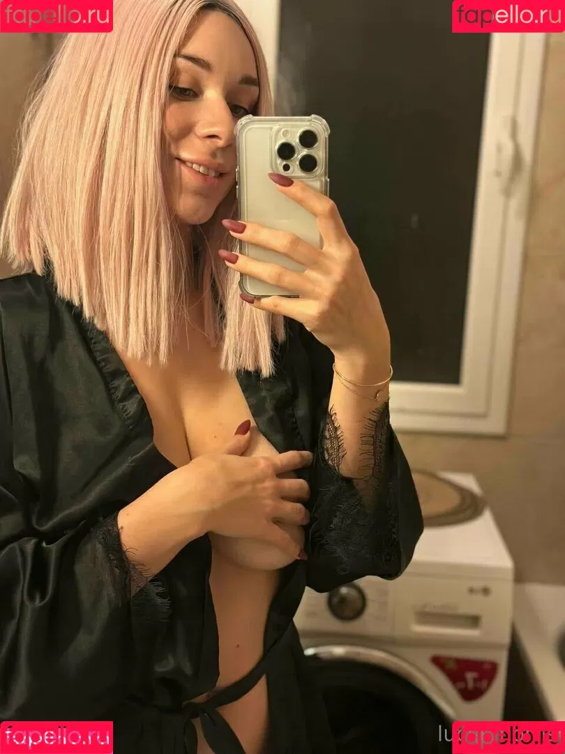 lucia.morris Onlyfans Photo Gallery 