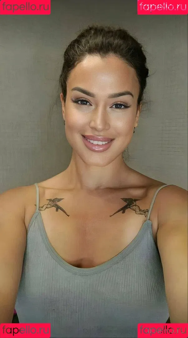 lucia.morris Onlyfans Photo Gallery 