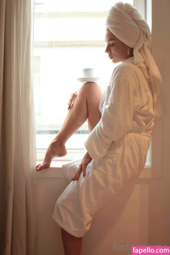 lucia.morris Onlyfans Photo Gallery 