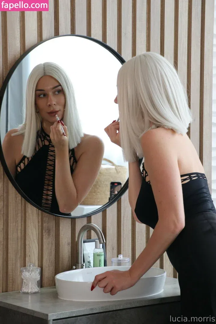 lucia.morris Onlyfans Photo Gallery 