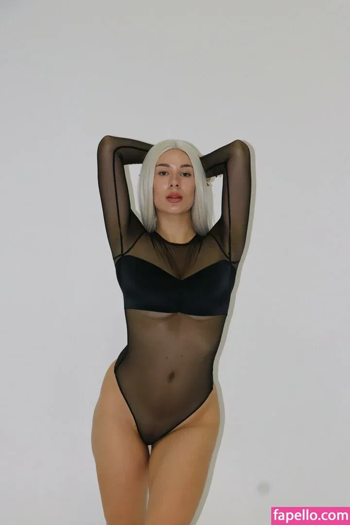 lucia.morris Onlyfans Photo Gallery 