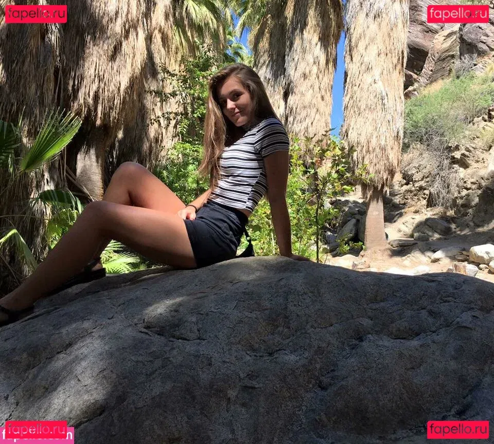 Brenna Winters Onlyfans Photo Gallery 