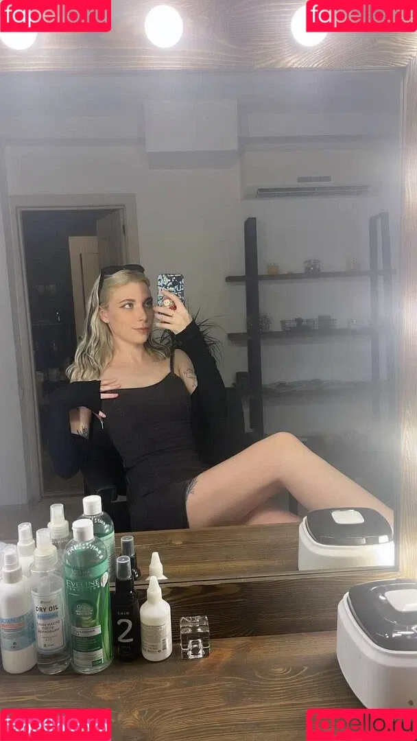 Suramura Onlyfans Photo Gallery 