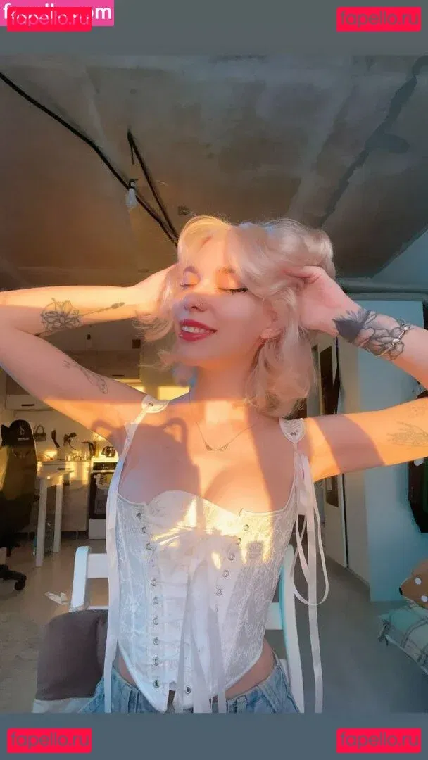 Suramura Onlyfans Photo Gallery 