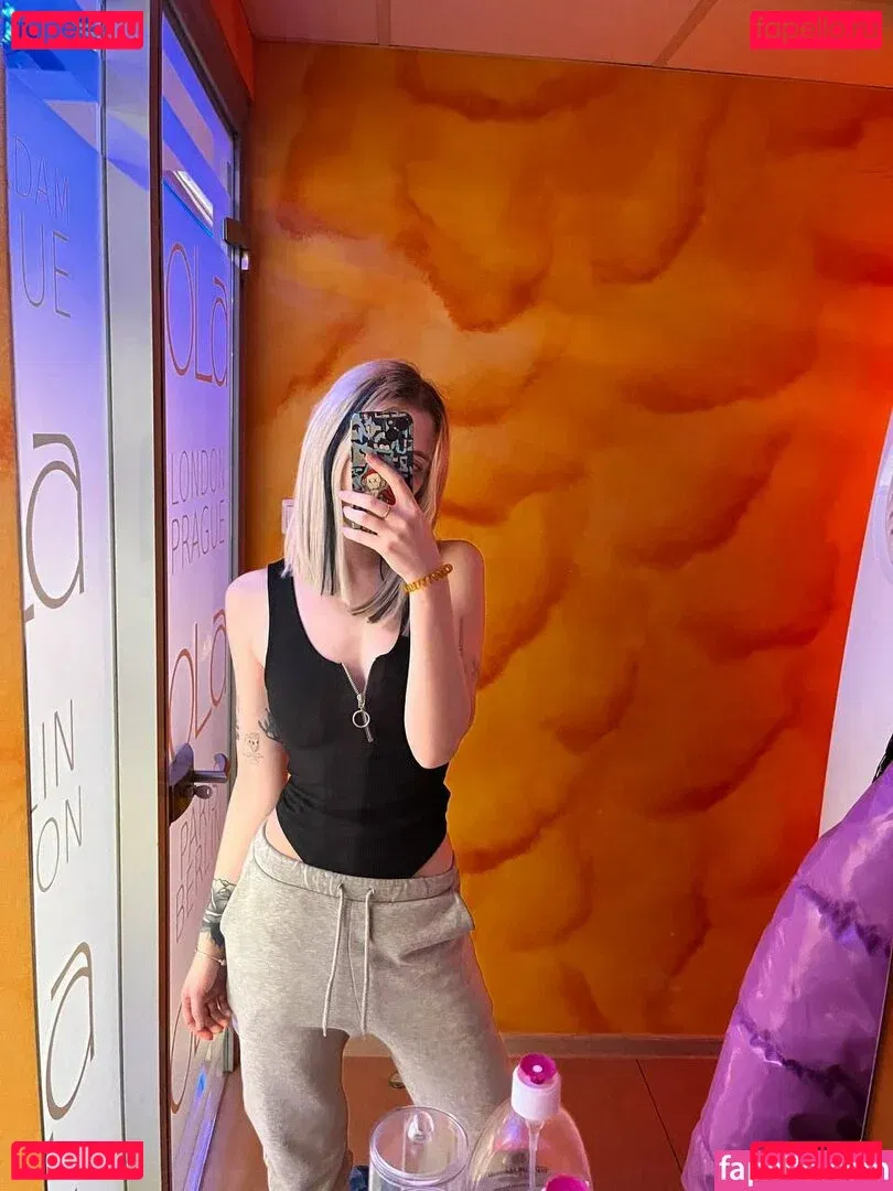 Suramura Onlyfans Photo Gallery 