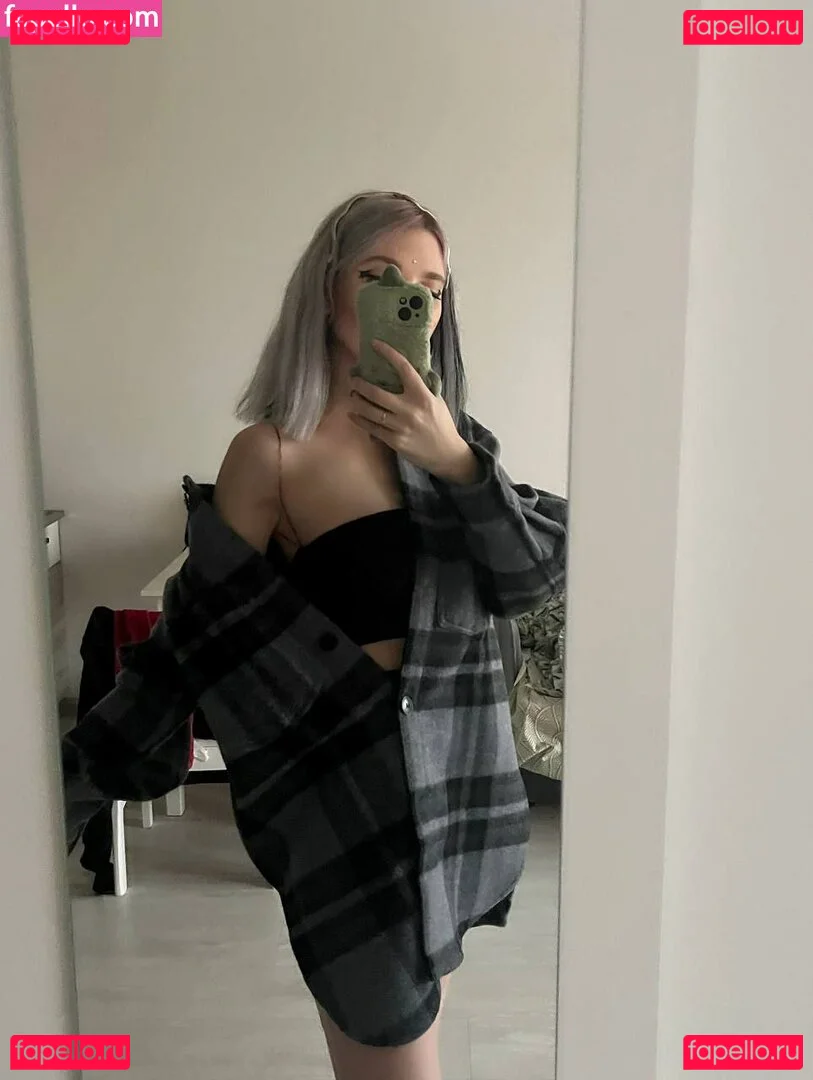 Suramura Onlyfans Photo Gallery 