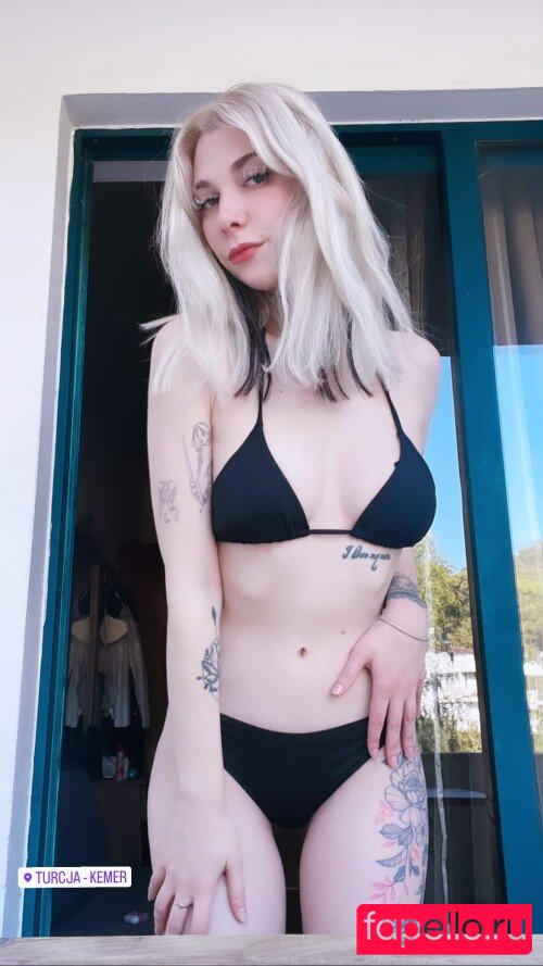 Suramura Nude Onlyfans Photo 7