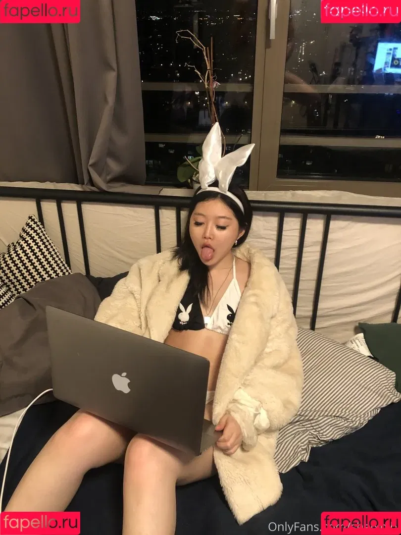 koreanfairy2 Onlyfans Photo Gallery 
