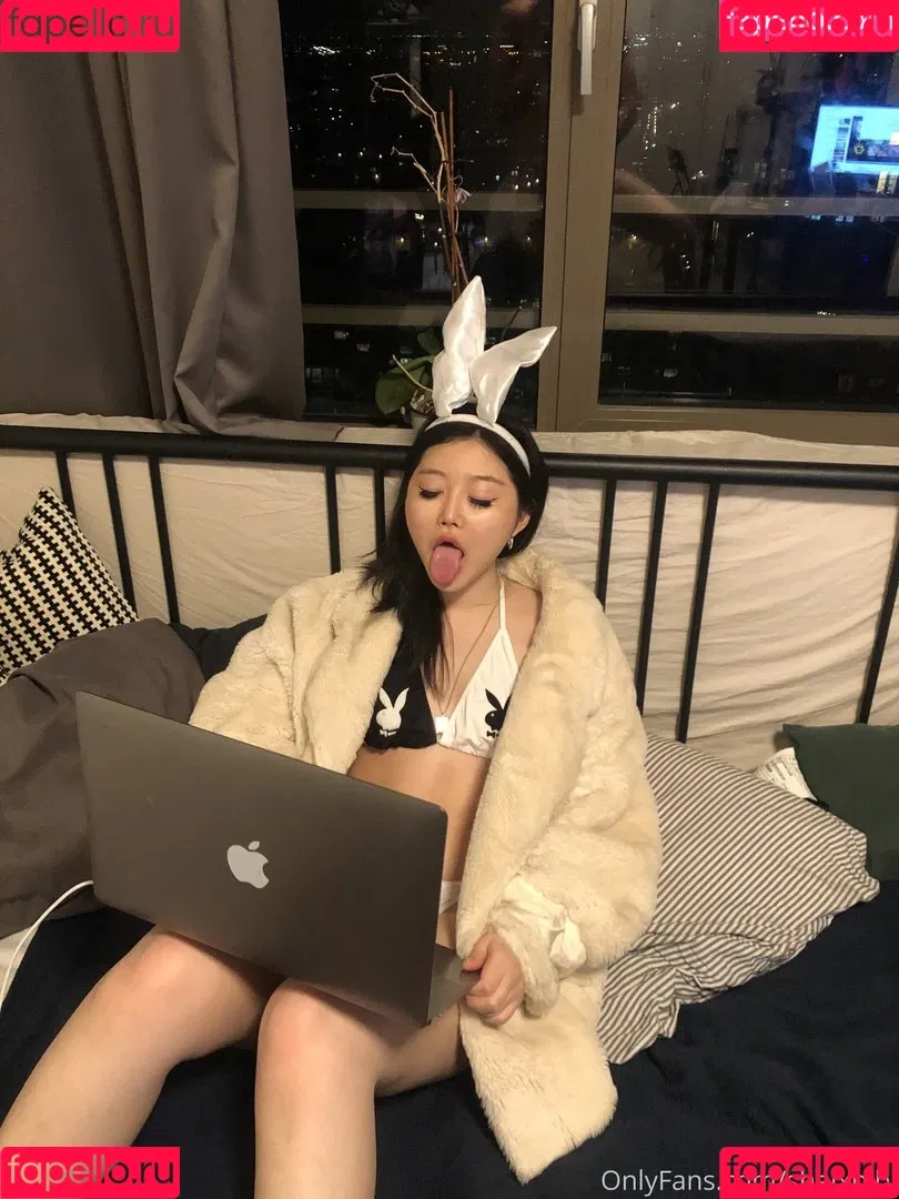 koreanfairy2 Onlyfans Photo Gallery 