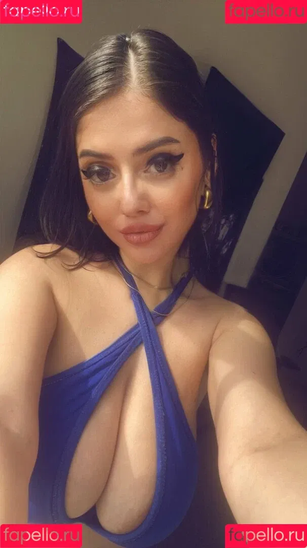 EvelynLuxe Onlyfans Photo Gallery 