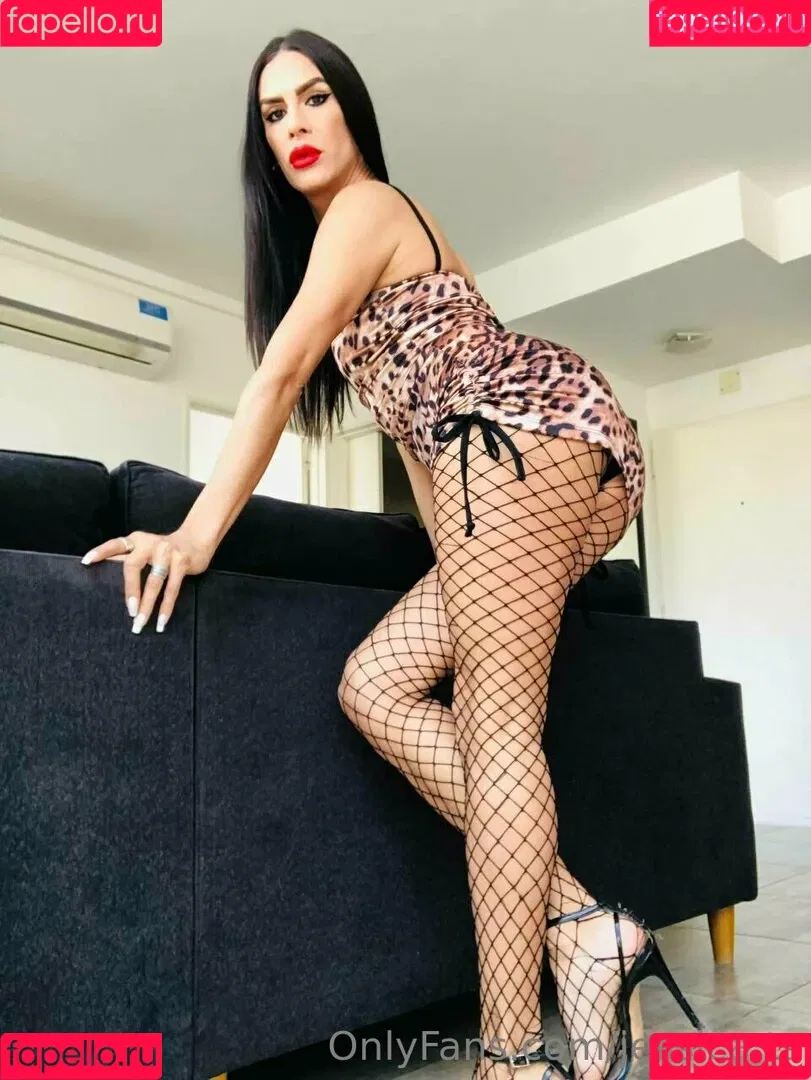 jessica.ts Onlyfans Photo Gallery 