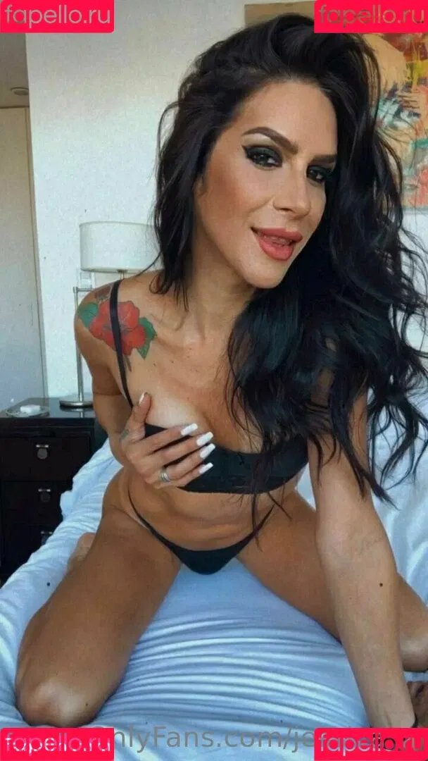 jessica.ts Onlyfans Photo Gallery 