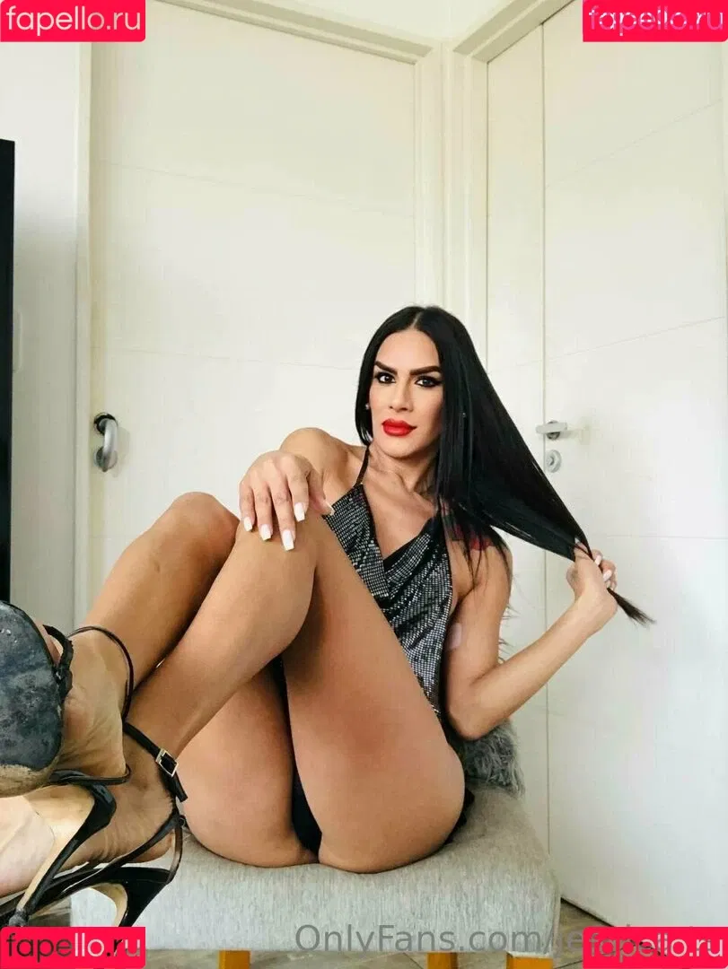 jessica.ts Onlyfans Photo Gallery 